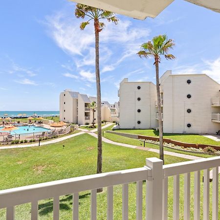 New Stunning Ocean-View Beachfront Resort, Heated Pool! 사우스 파드레 아일랜드 외부 사진